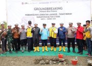 Puluhan Tahun Terisolir, Bupati Butur Bangun Jembatan Penghubung Langere-Tanah Merah