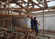 Satgas TMMD 117 Bersama Warga Kebut Pembangunan RTLH dan Masjid Nurul Iman