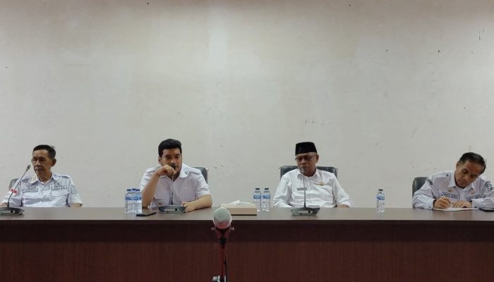 Pemkab Buton Gelar Rapat Koordinasi Kasus Keracunan Balita dan Bumil
